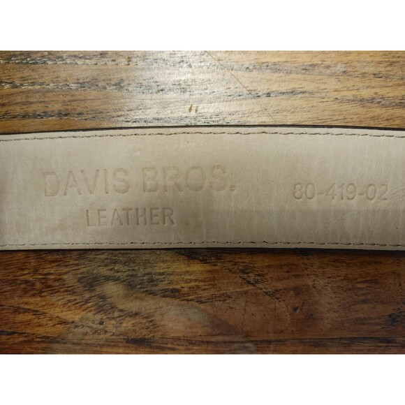 VTG Davis Bros Black Leather Belt Sz 42, 1-1/4 in Wide VGC READ - Picture 3 of 4